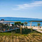 Apartment Znjan Beachfront Apartments Split
